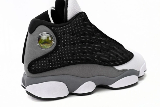 Black Retro Air Jordan 13 Flint DJ5982-060 0306